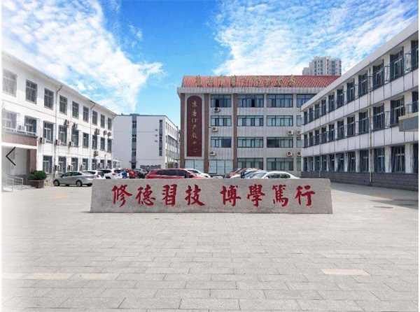 哪個(gè)學(xué)?？梢詫W(xué)習(xí)老年服務(wù)與管理專業(yè)？   