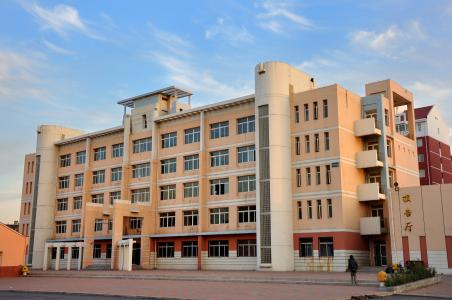 天津市建筑工程學(xué)校有哪些辦學(xué)層次？