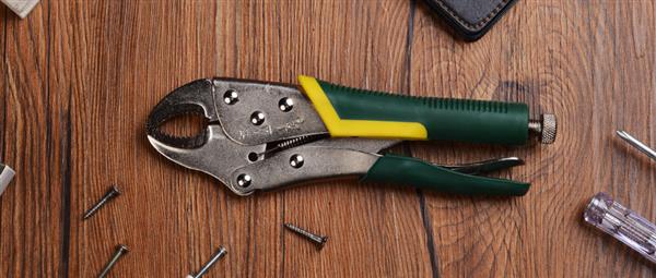 唐山有專門學(xué)電工的學(xué)校嗎？唐山電工學(xué)校哪家好？