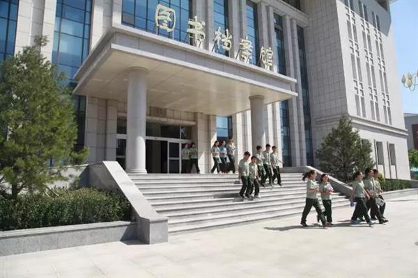 山東力明技工學(xué)校是一所什么樣的護(hù)理學(xué)校？教學(xué)環(huán)境好嗎？