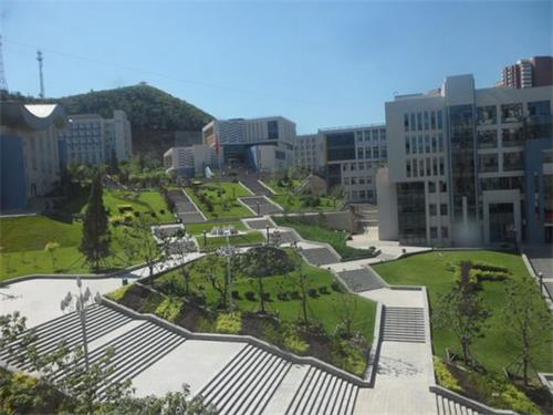 承德學電子商務去哪里？哪所學校比較專業(yè)？