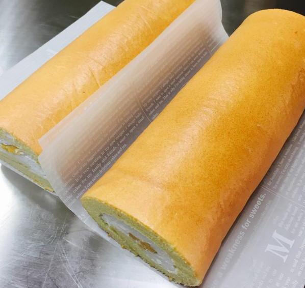 戚風蛋糕卷怎么做？邢臺市荔枝村烘培專修學校這就教你！