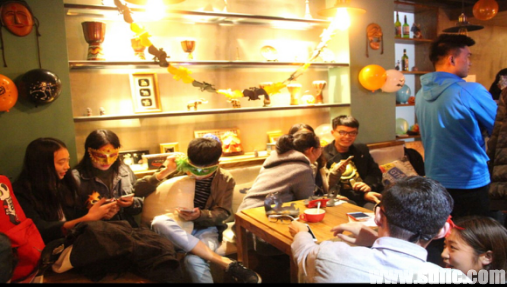 山東外國語職業(yè)學(xué)院舉辦“厲害了，我的西語”萬圣節(jié)派對