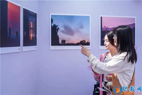 尋找有為青年大賽圓滿收官，助力校園無紙化學(xué)習(xí)再升級(jí)