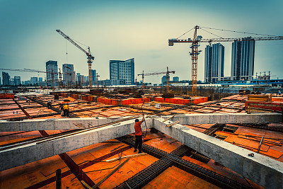 建筑工程施工開工需要滿足那些條件？衡水工業(yè)學(xué)校告訴你！