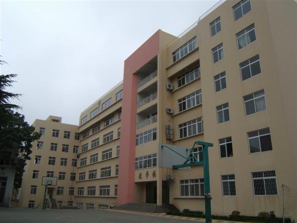 青島市電子信息技術(shù)學(xué)校電子技術(shù)應(yīng)用專業(yè)怎么樣？需要學(xué)什么課程？