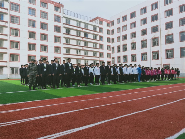 在河北可以去哪所學(xué)習(xí)電商專業(yè)？   