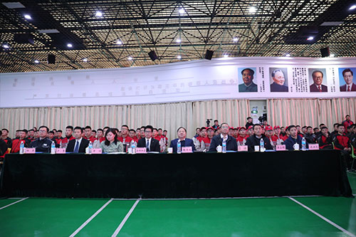 雷克薩斯中國(guó)重點(diǎn)合作院校交車(chē)儀式暨智·混動(dòng)校園知識(shí)競(jìng)賽順利召開(kāi)