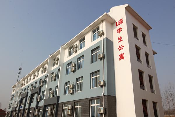 報名秦皇島東方司法警官學校需要滿足什么條件？